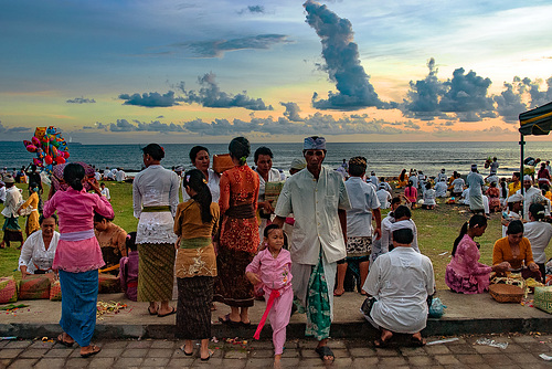 Balinese ceremony at the Seseh beach