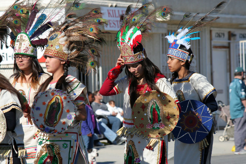 DHS Holiday Parade 2012 - St Elizabeth of Hungary Roman Catholic Church (7855)