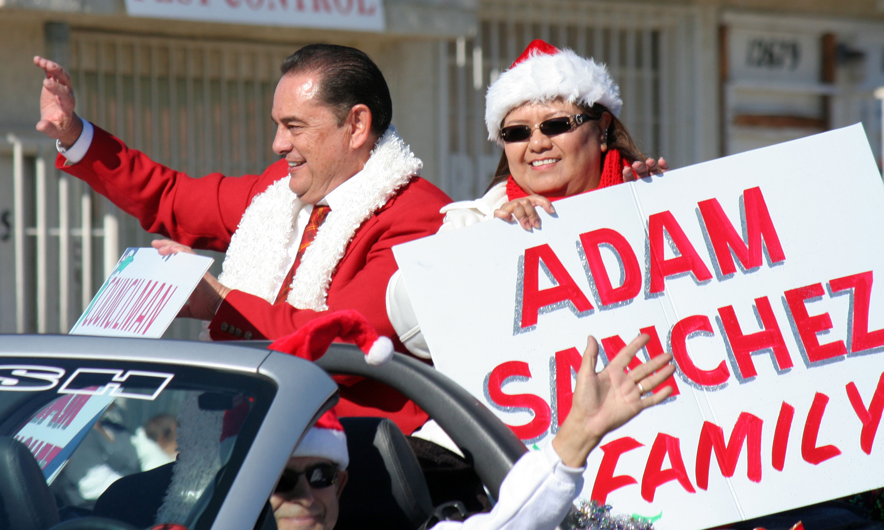 DHS Holiday Parade 2012 - Councilmember Sanchez (7795)