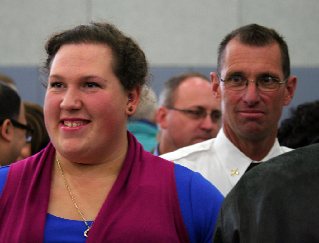 Olympian Sarah Robles & Fire Chief Pat Tomlinson (8718)