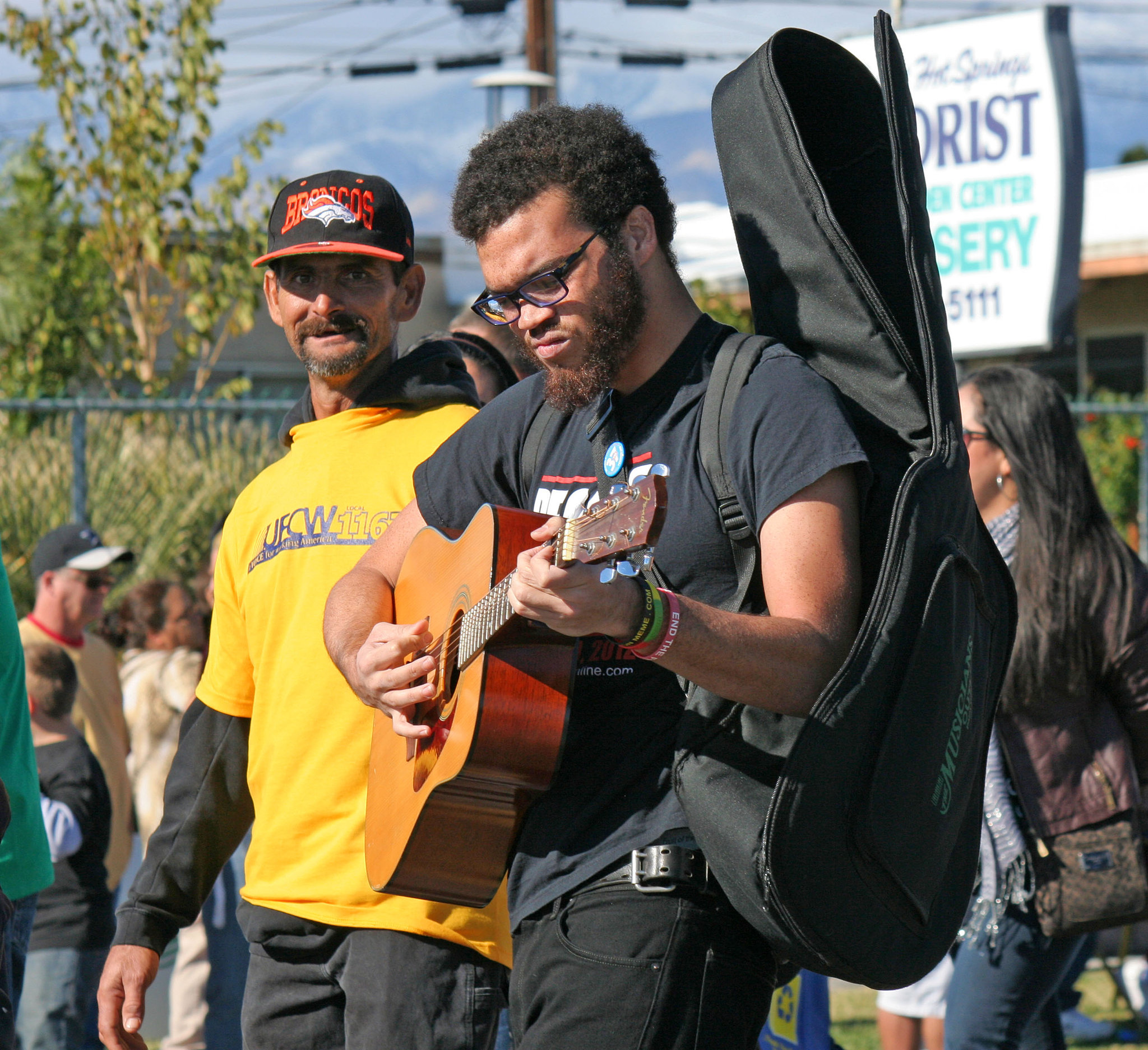 DHS Holiday Parade 2012 (7885)