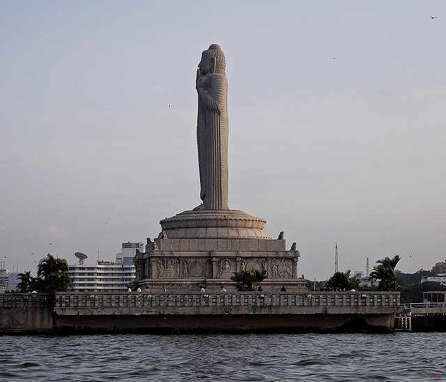 Buddha in the lake