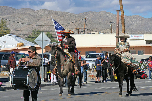 DHS Holiday Parade 2012 (7889)