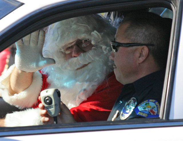 DHS Holiday Parade 2012 (7922)