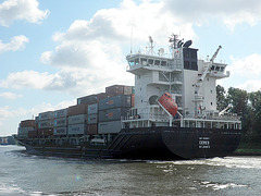 Containerschiff   CERES