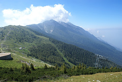 Vom Monte Baldo nach Süden zu den Spitzen von Cima delle Pozzette, -del Longino und -Valdritta.   ©UdoSm