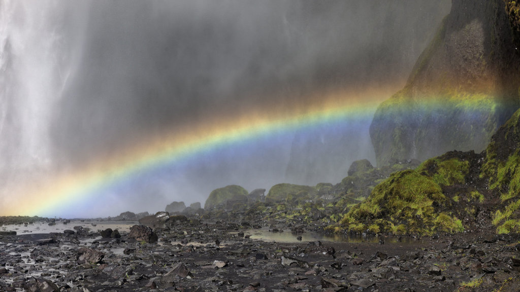 Skógafoss_bow