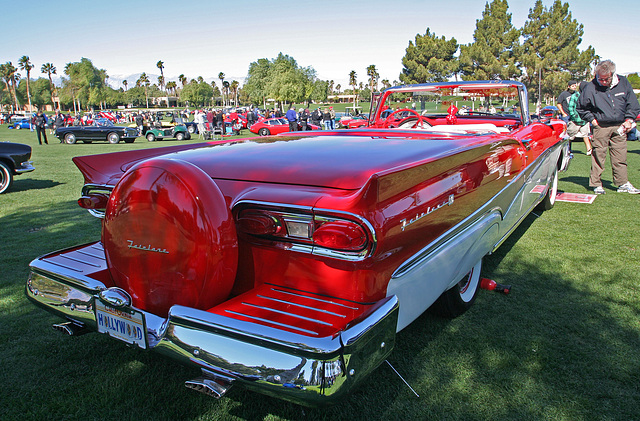 1958 Ford Fairlane Skyliner 500 (9412)