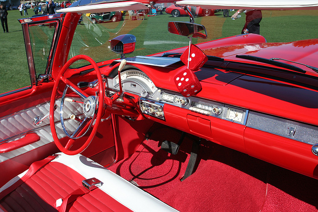 1958 Ford Fairlane Skyliner 500 (9413)