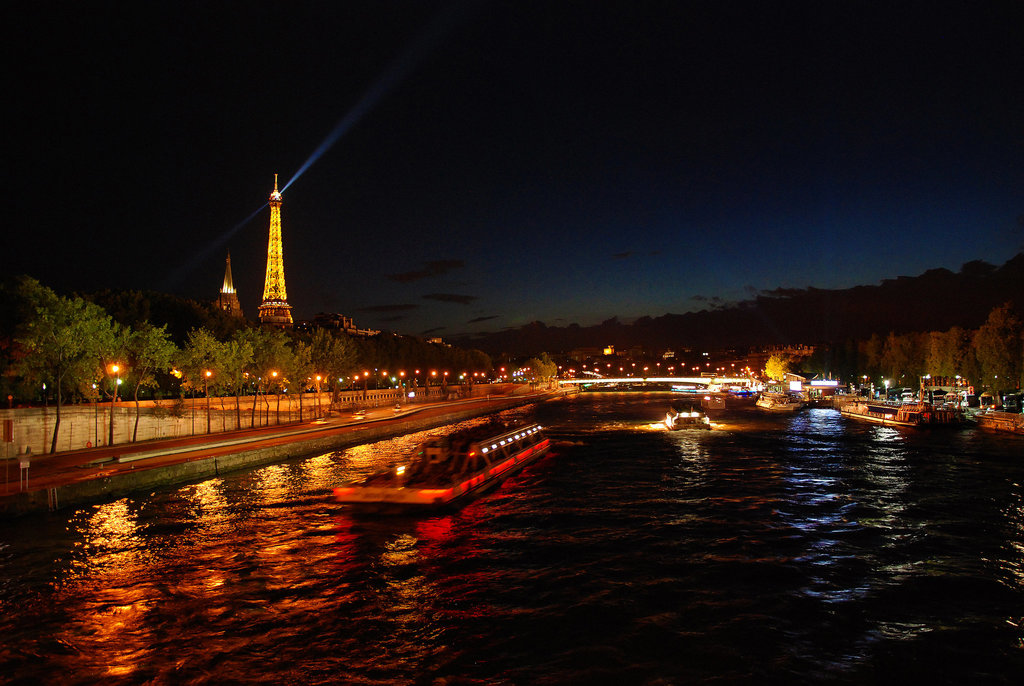 Paris la nuit