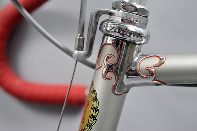 Ornate, chromed upper head lug, Campagnolo Record head set (2013)