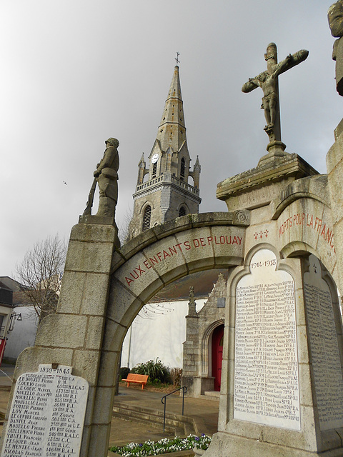 église de PLOUAY,