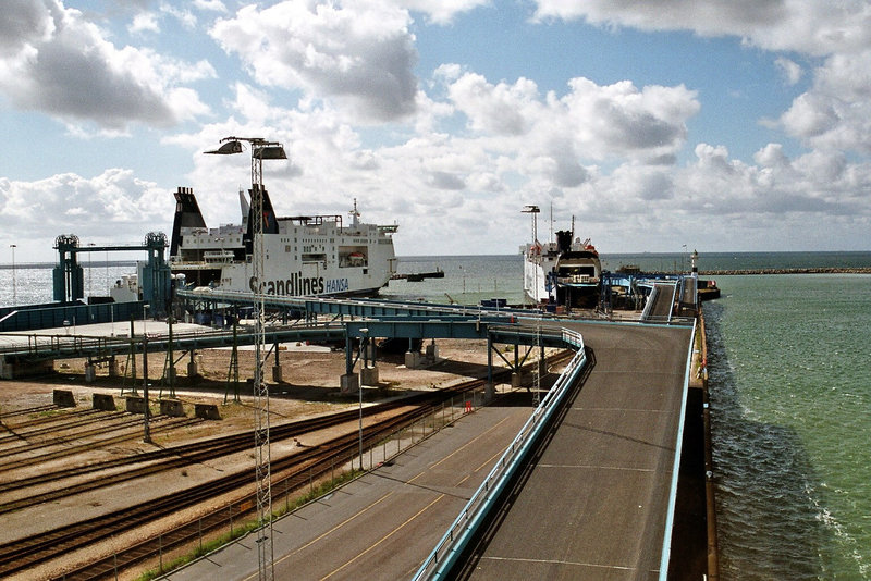 im Fährhafen Trelleborg