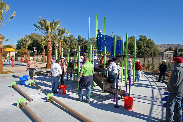 Kaboom Playground Construction (8767)