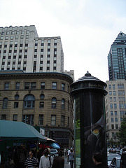 Modernité chevauchant le passé contemporain / 2 eras living in harmony - 4 juillet 2009