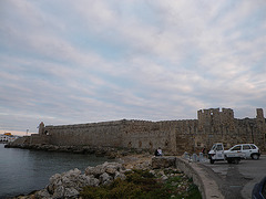 Murs de Rhodes, près du port.