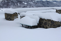 Banc près du lavoir