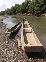 Pirogues Emberá-Wounaan canoes / Pirogues des premières nations panaméennes - 24 janvier 2013.