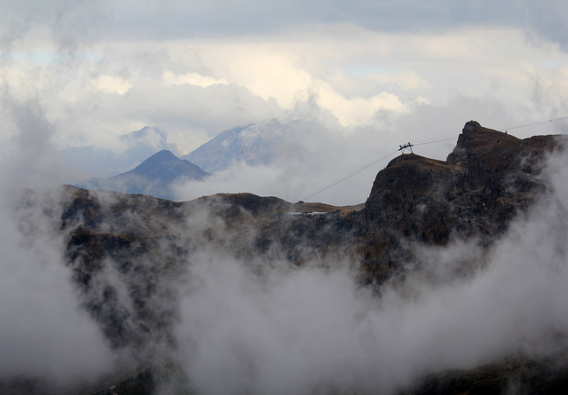 Dolomiten im Nebel