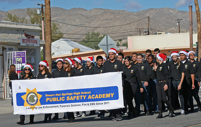 DHS Holiday Parade 2012 (7555)