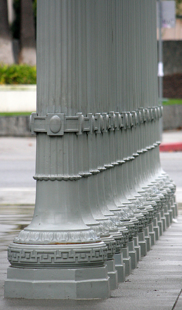 Urban Light by Chris Burden at LACMA (8212)