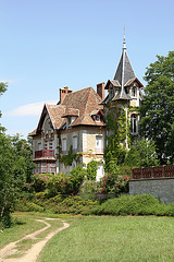 Belle demeure du bord de l'Yonne