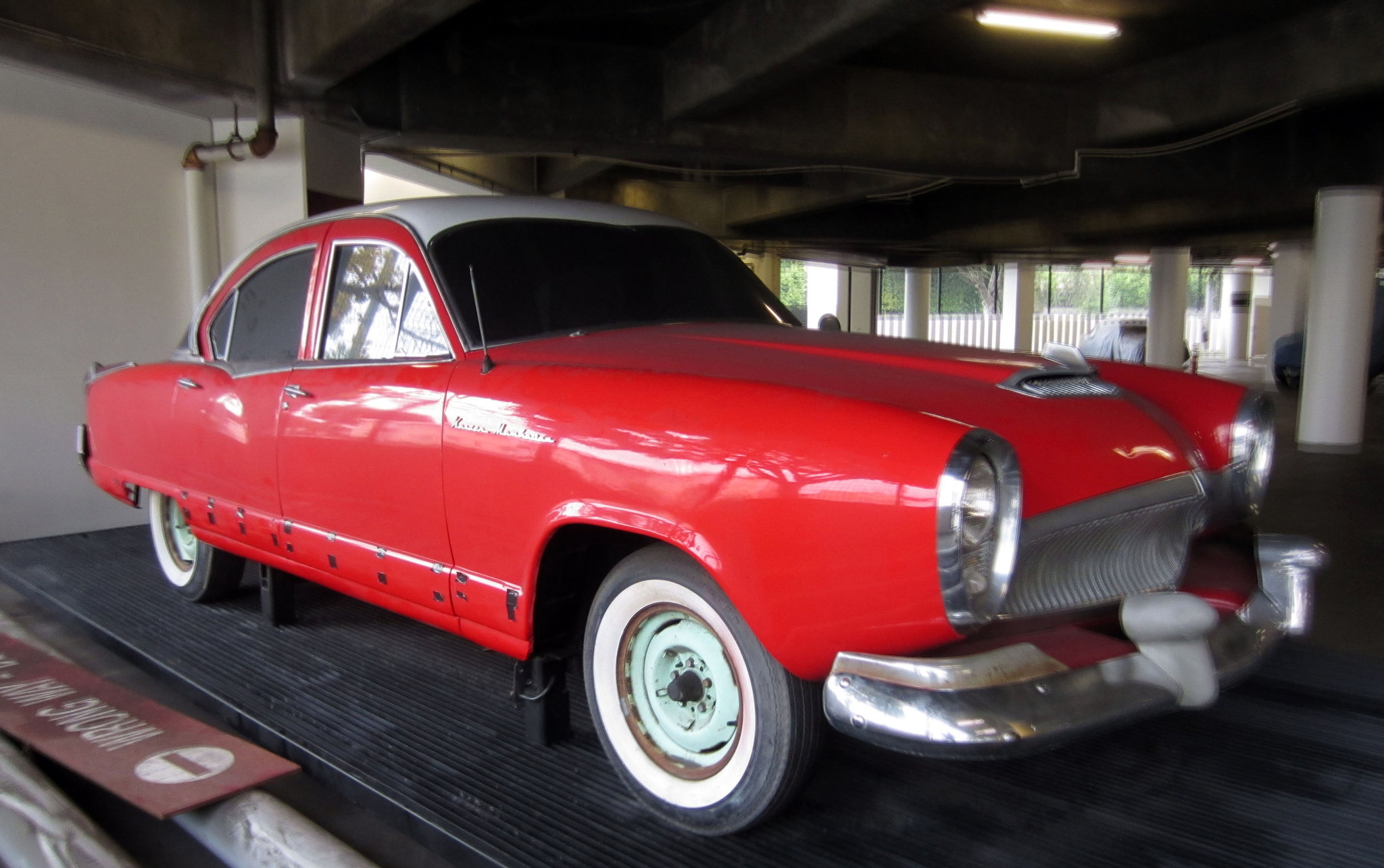 Kaiser Manhattan - Petersen Automotive Museum (1444)