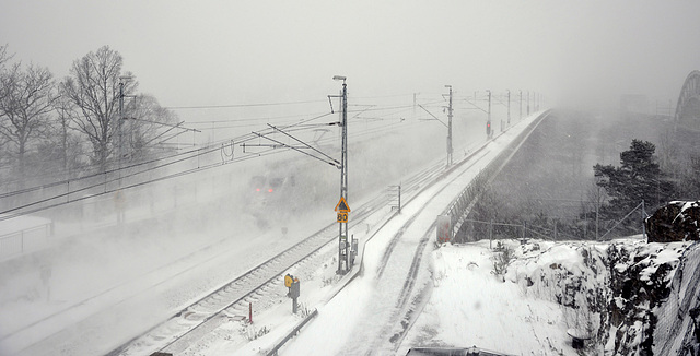 X2000 in snow storm