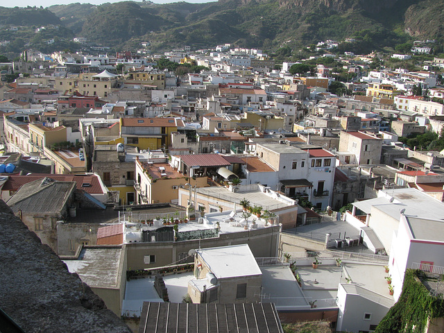 Lipari Stadt Herbst 2014