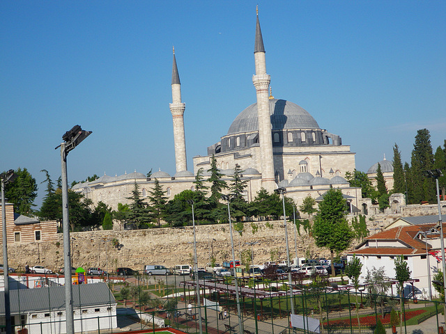 Yahvuz Selim Camii et citerne d'Aspar