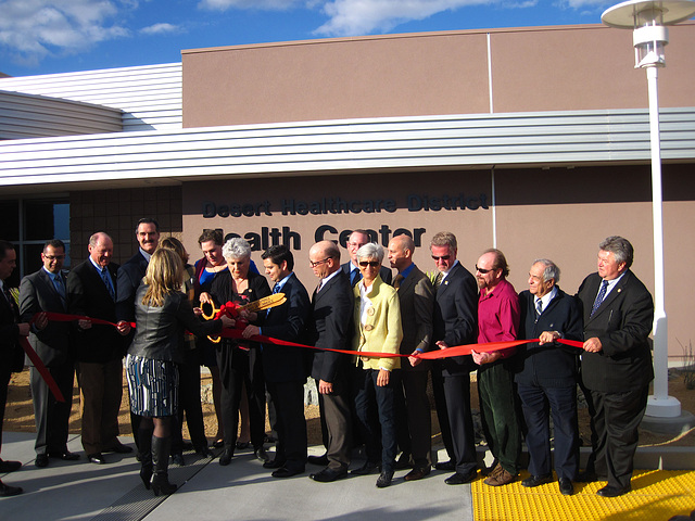 DHS Community Health & Wellness Center Ribboncutting (4078)