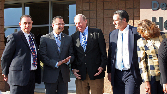 DHS Community Health & Wellness Center Ribboncutting (8728)