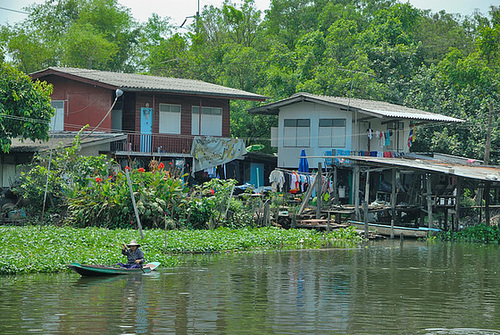 Local residents beside Khlong Prawet