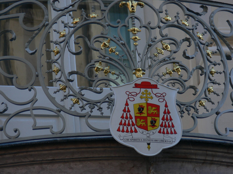 Wappen des Erzbischofs