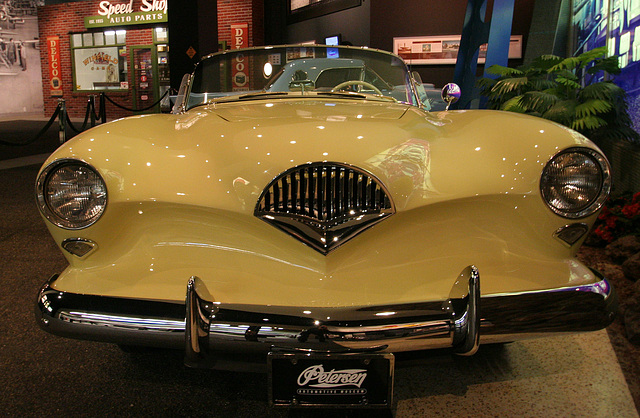 1954 Kaiser Darrin KD-161 - Petersen Automotive Museum (8045)