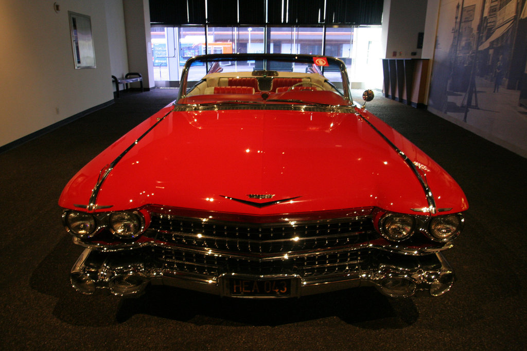 1959 Cadillac Series 62 Convertible - Petersen Automotive Museum (8026)