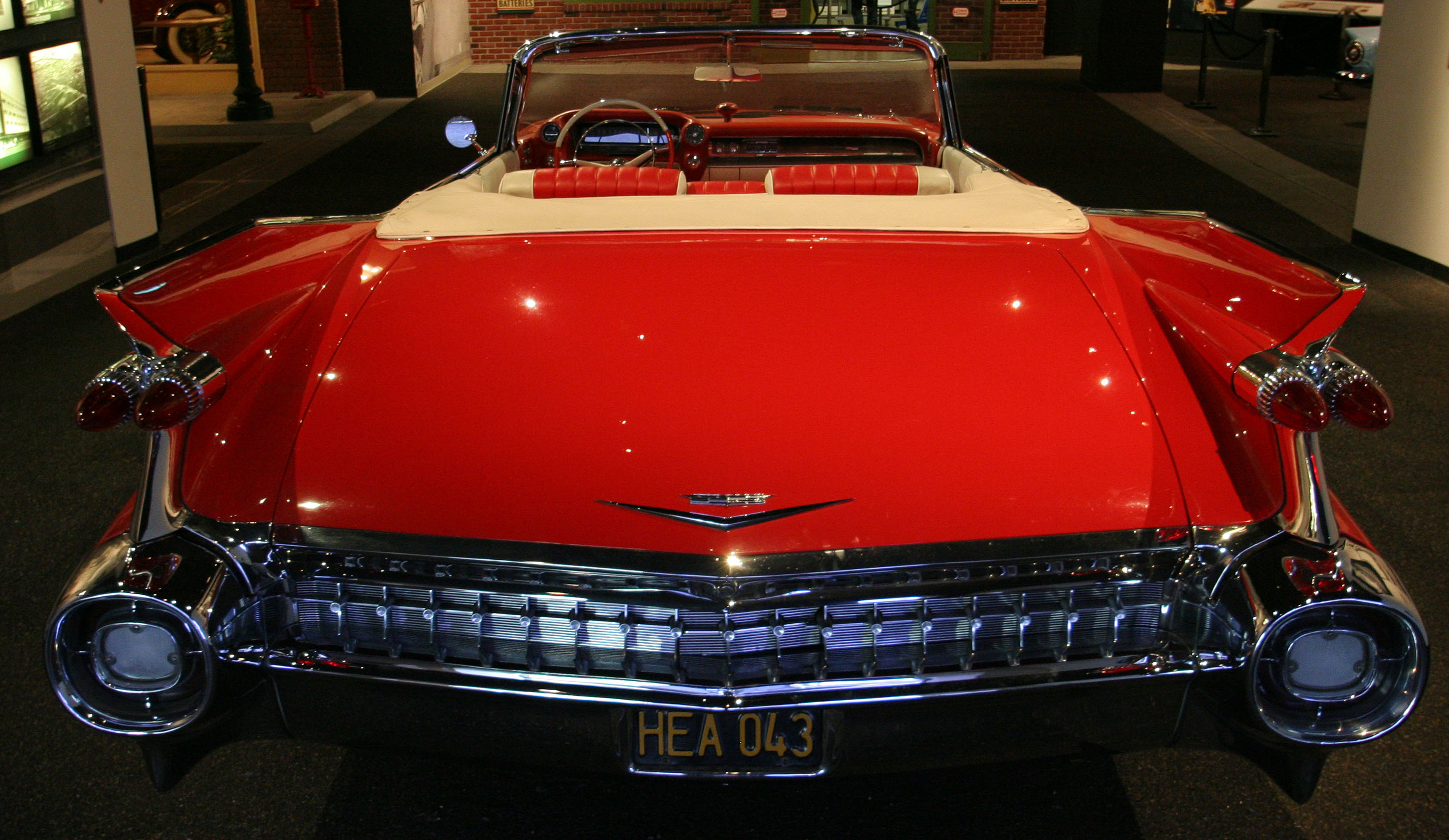 1959 Cadillac Series 62 Convertible - Petersen Automotive Museum (8032)