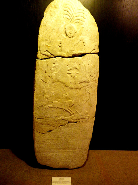 Stèle votive de Thrace.