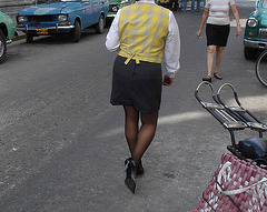 Dame cubaine en talons hauts / Cuban Lady in high heels - 5 février 2010.