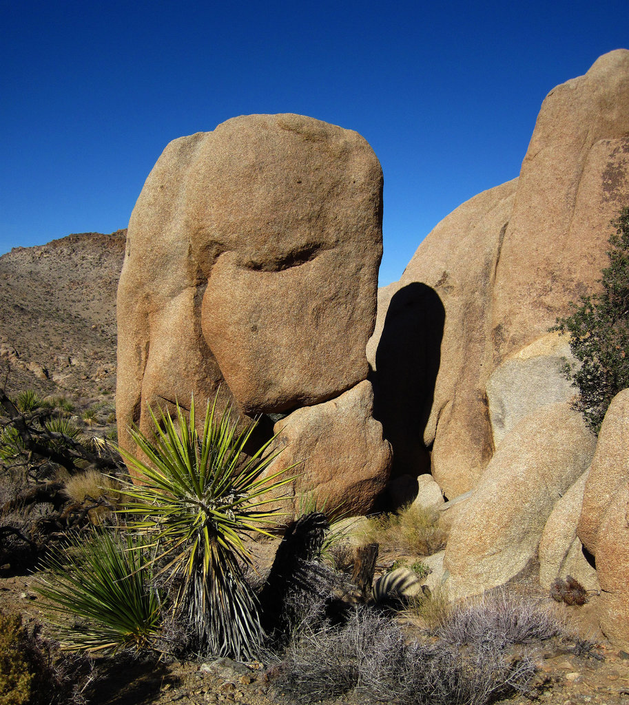 Hike To Eagle Cliff Mine (3966)
