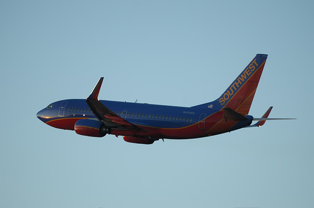 Southwest Airlines Boeing 737 N406WN