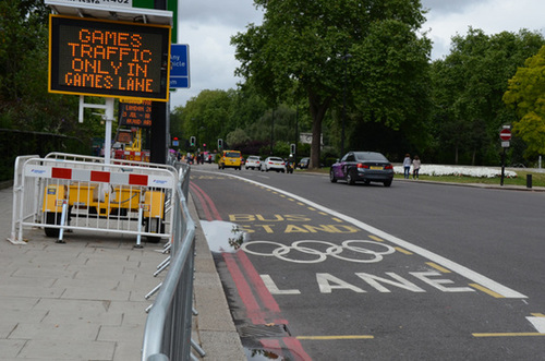 Games vehicle not bothering with the games lane...