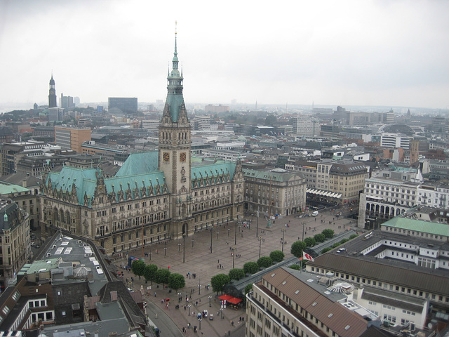 Rathaus, Blick aus dem Turm von St. Petri