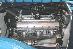 1937 Rolls-Royce Phantom III – Engine block