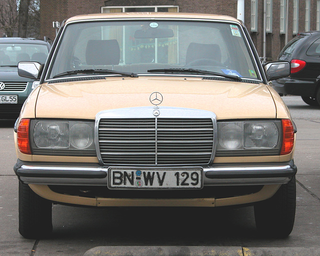 Mercedes-Benz 240 D