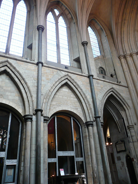 southwark cathedral , london