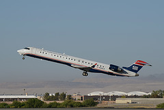 U.S. Airways Canadair CL-600 N942LR