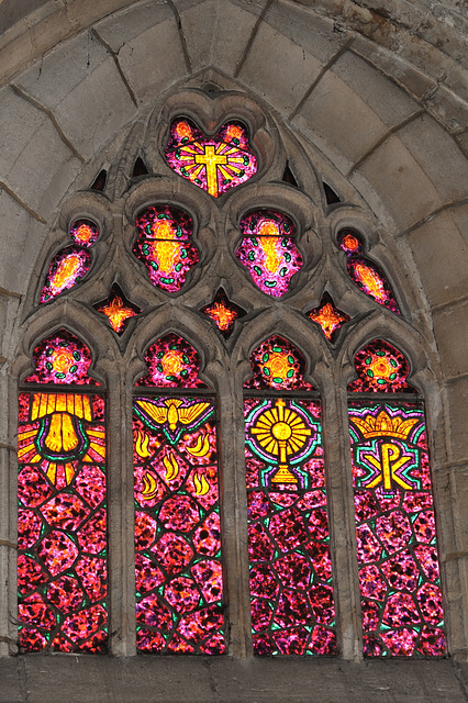 Vitrail des "grandes fêtes" par F. Décorchemont - Eglise de Beuzeville