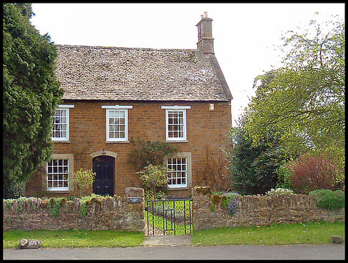 Magdalen Lodge in spring