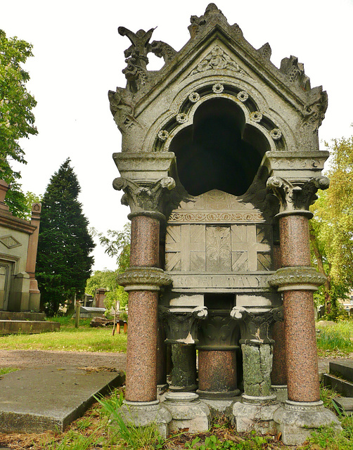 kensal green cemetery, london